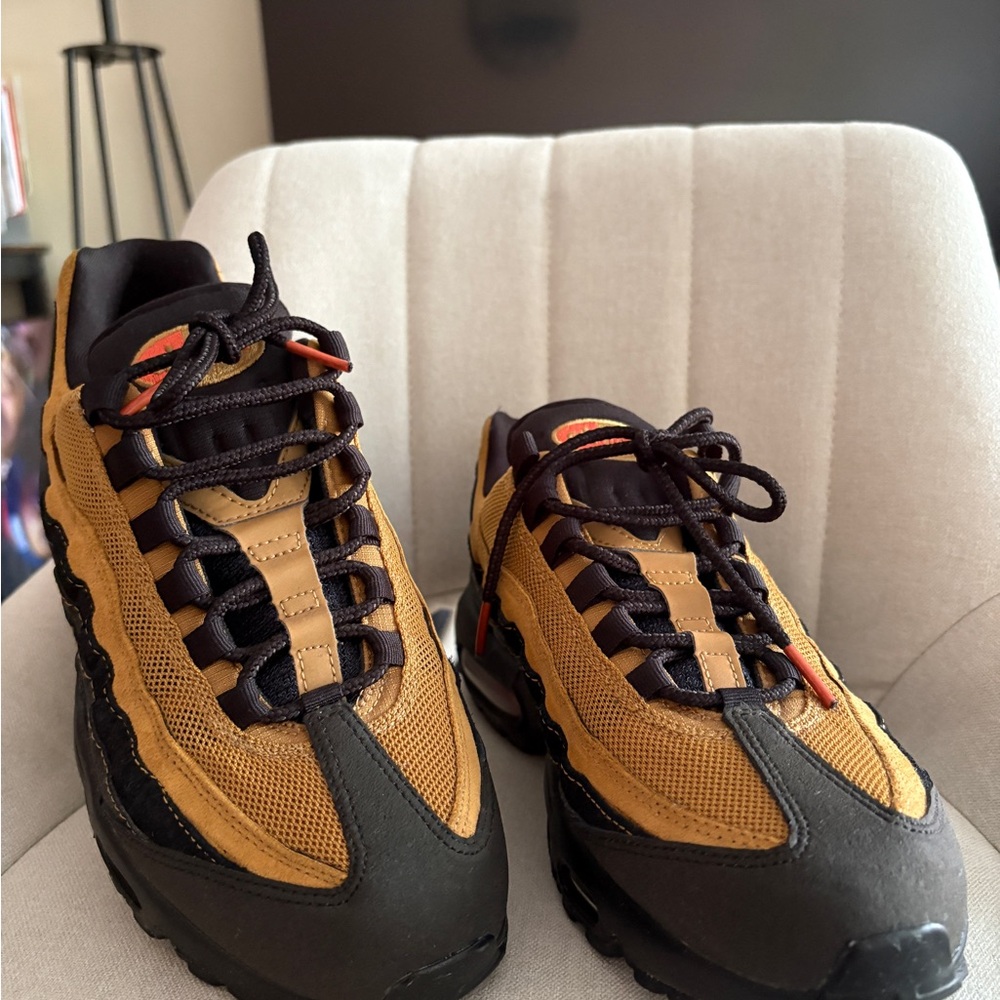 Nike Black and Tan Sneakers